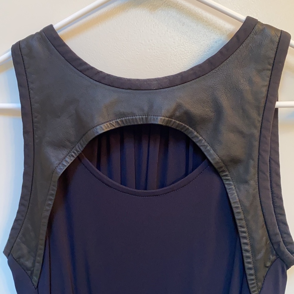 Cut25 by Yigal Azrouel. Navy & Black Leather Sleeveless top.  Size M. - Picture 2 of 5